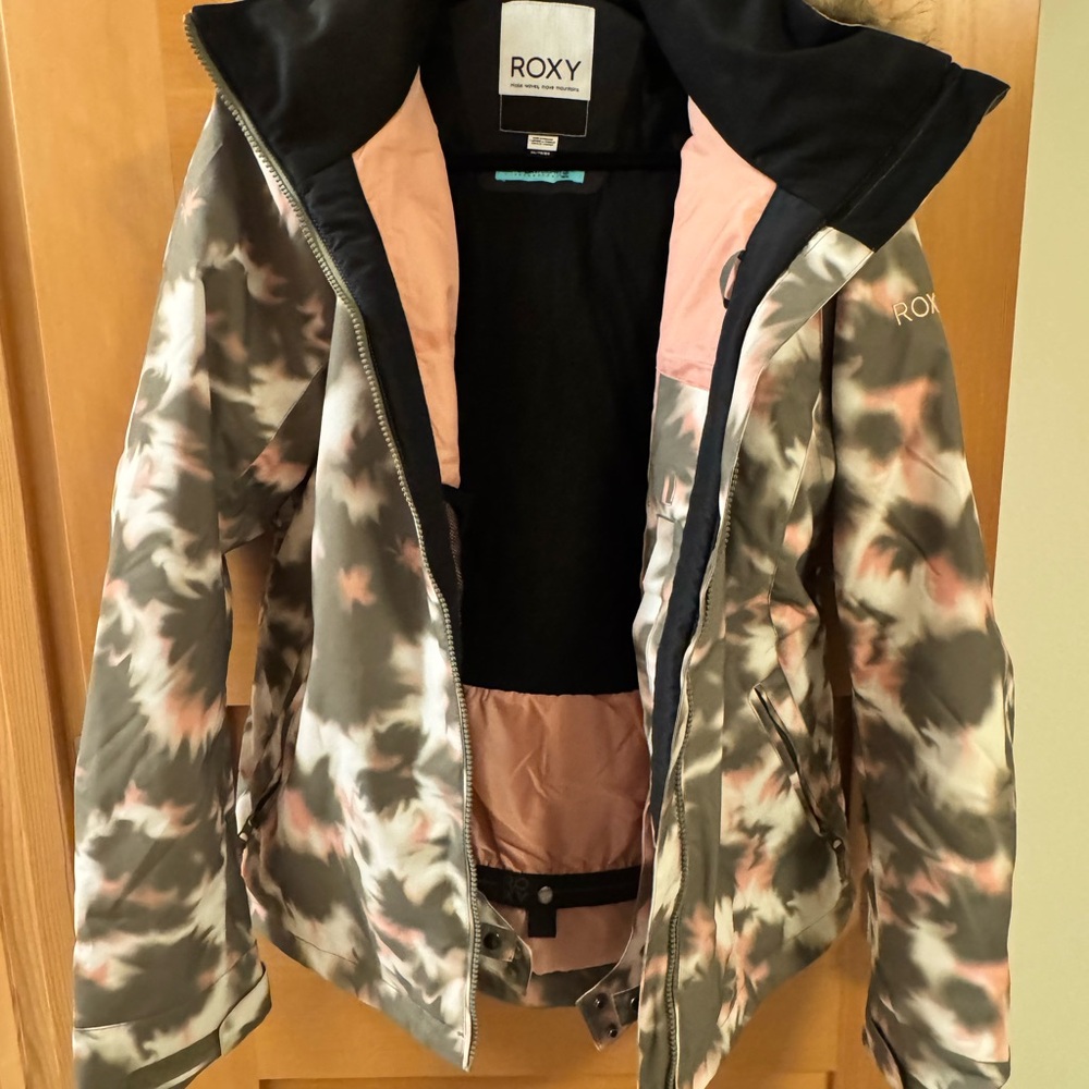 Roxy Black Jacket with Teal Tag